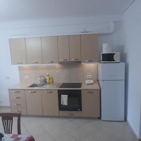 Meni'S Family Apartament Saranda Dış mekan fotoğraf