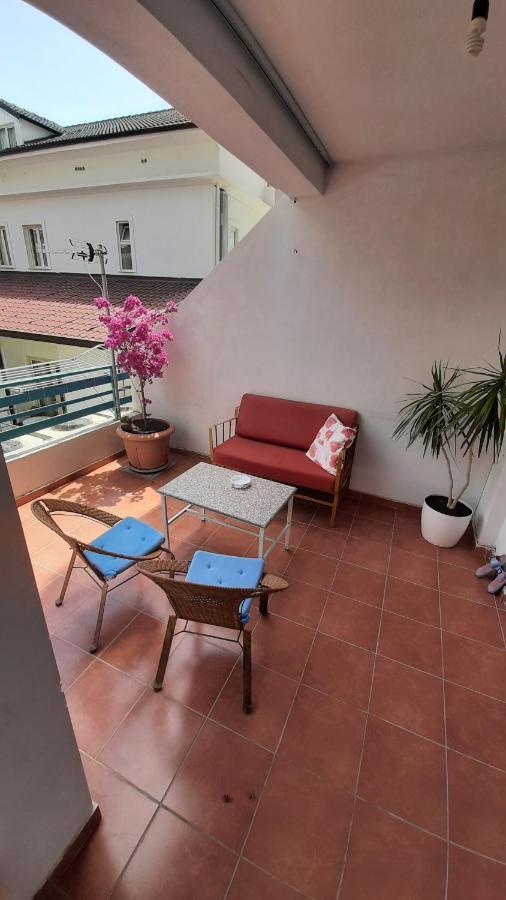 Meni'S Family Apartament Saranda Dış mekan fotoğraf