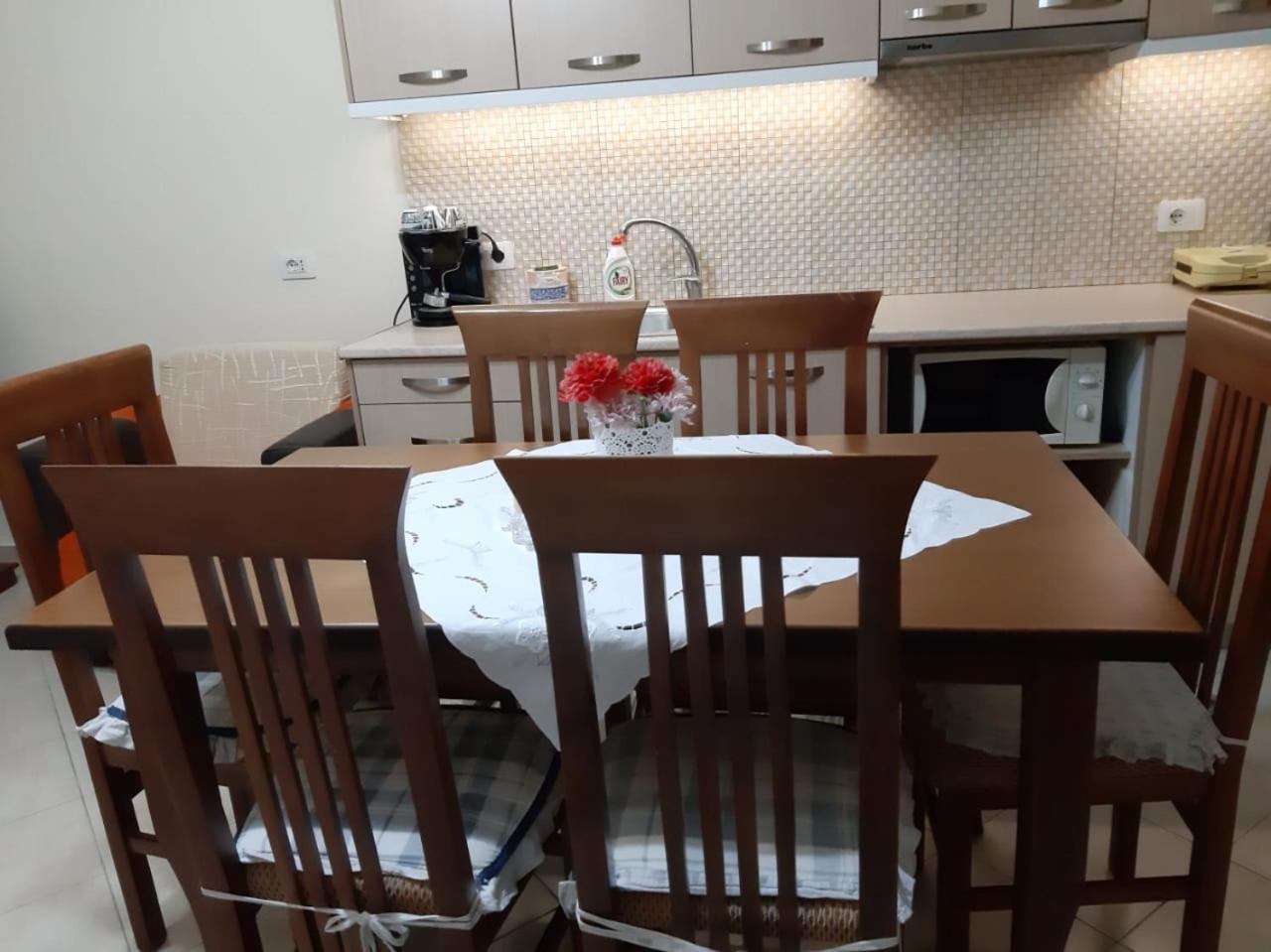 Meni'S Family Apartament Saranda Dış mekan fotoğraf