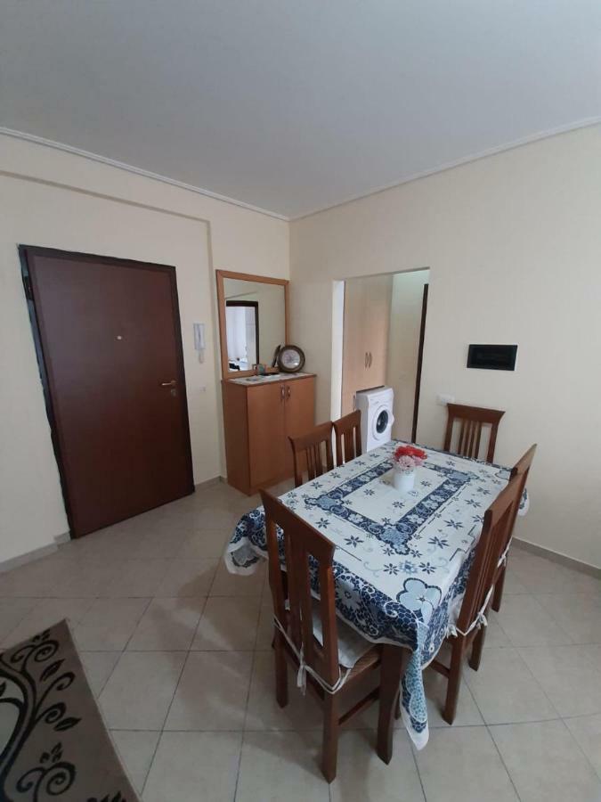 Meni'S Family Apartament Saranda Dış mekan fotoğraf